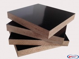 Фанера ФСФ ламінована 2500х1250х21 мм 1/1 (F/F) Гл/Гл WhiteWood		